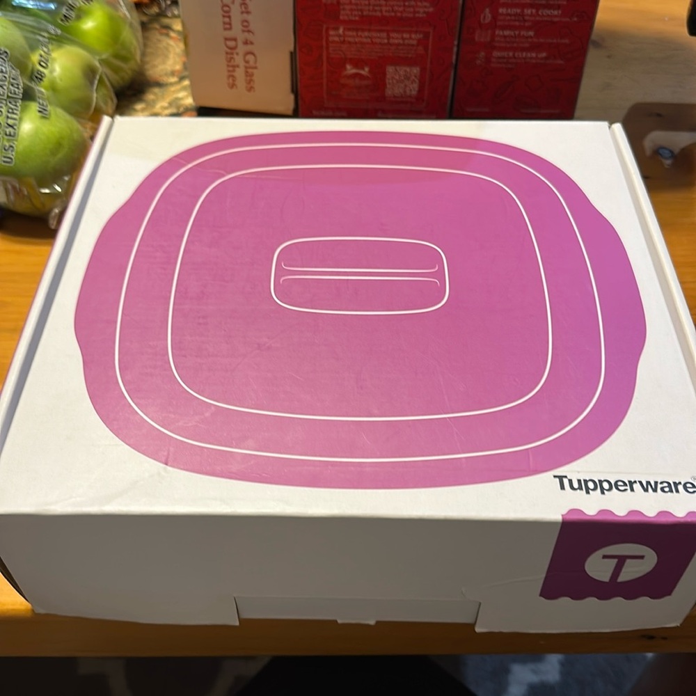 Tupperware micropro grill in Canyon Blue
